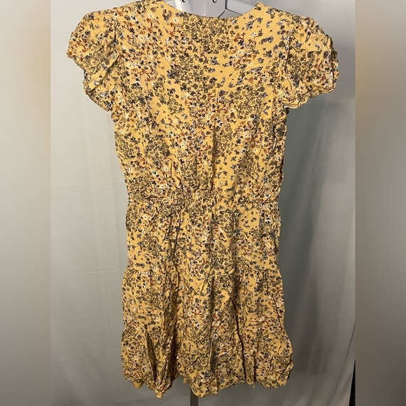 Maurices Babydoll Dress Yellow Floral Short Flutter Sleeve Tiered Ruffle XS - Picture 10 of 11